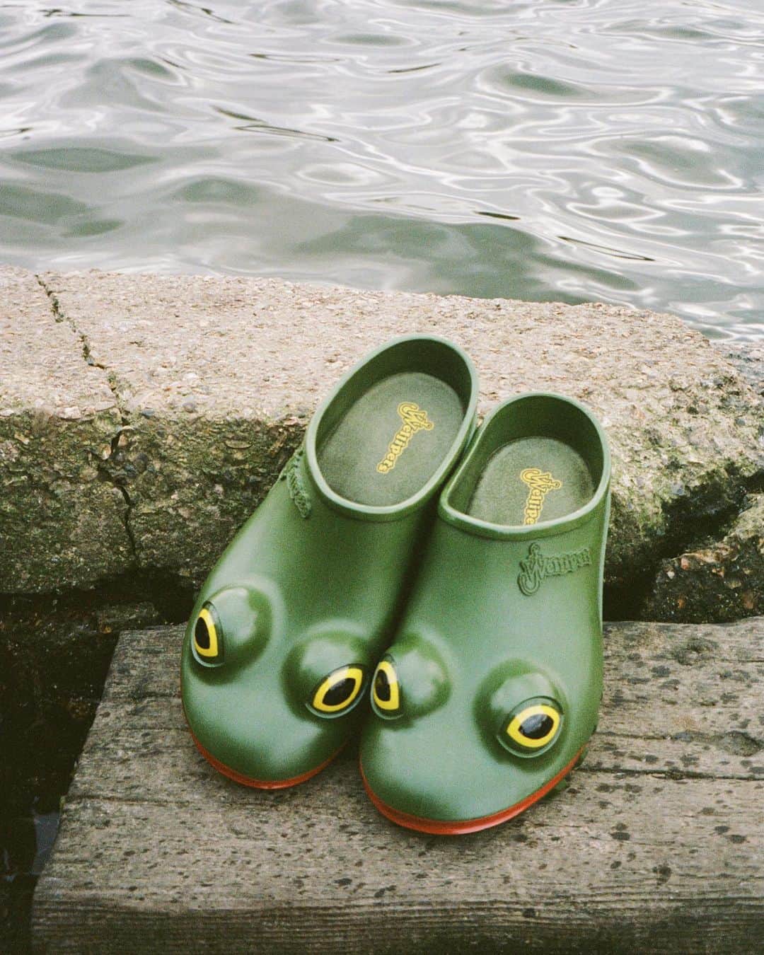 JWアンダーソンさんのインスタグラム写真 - (JWアンダーソンInstagram)「WELLIPETS Crafted in Italy ...