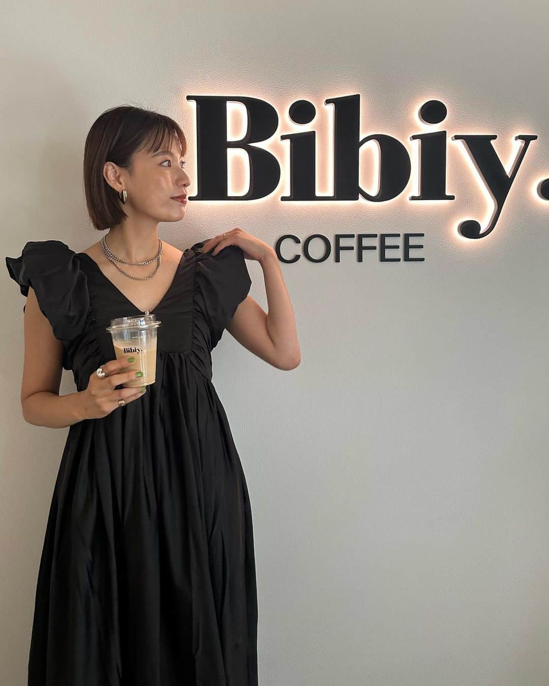 小西翼さんのインスタグラム写真 - (小西翼Instagram)「. 堂島にて @bibiy_official cafe☕️ Newワンピースも可愛くて、 (私のことではないのに、 みんなに可愛い可愛いと言われて 浮かれてました👼🖤笑  #bibiy」7月7日 19時29分 - tucha_k