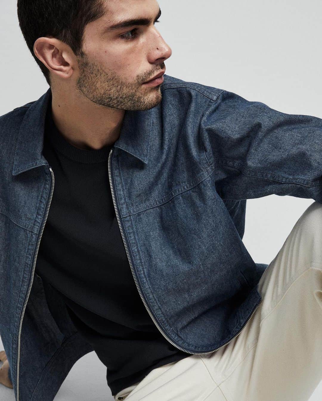 ラグ&ボーンのインスタグラム：「THE OWEN ZIP. A classic trucker in a cool hemp blend.」