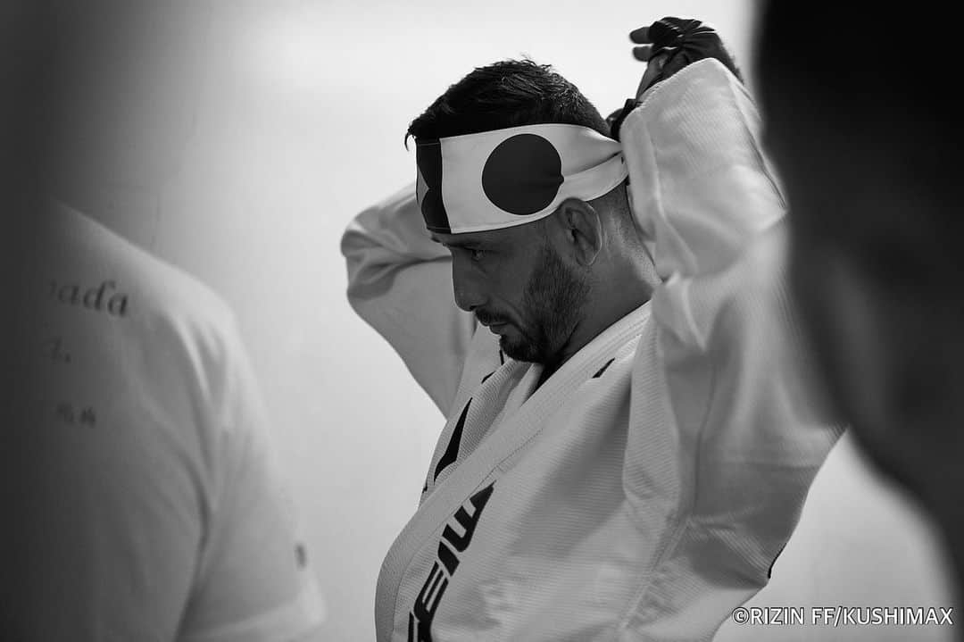 RIZIN FF OFFICIALのグルメインスタ