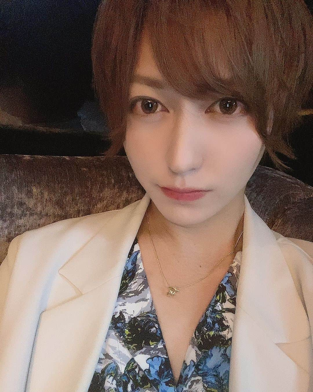 新澤典将さんのインスタグラム写真 - (新澤典将Instagram)「どこが変わったでしょうか（激難問）  ...................................................................................  #歌舞伎町 #歌舞伎町ホスト #airgroup #メン地下 #メン地下好きな人と繋がりたい #ホスト #ジャニヲタさんと繋がりたい #ジャニーズjr #メンズヘア #イケメン #かっこいい #かわいい #ホス狂 #いいね返し̈ #フォロバ100」7月7日 20時01分 - tsukino_kaede