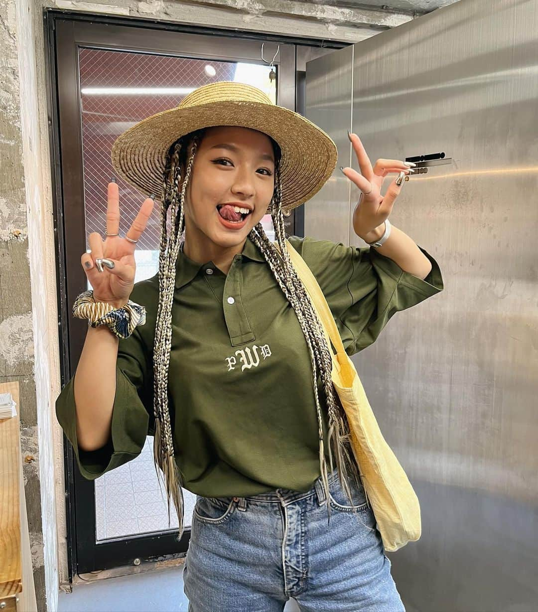 Rioさんのインスタグラム写真 - (RioInstagram)「I’m Ready for SUMMER🥕 @isseixx」7月7日 20時22分 - rioflake0107