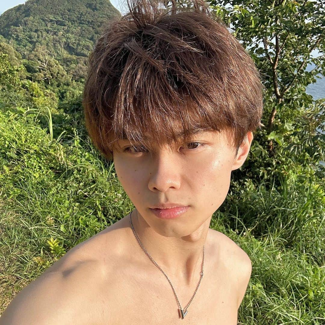 一ノ瀬将飛さんのインスタグラム写真 - (一ノ瀬将飛Instagram)「大自然🌱🌲🌳  この間少しだけ息抜きしてました！ 大自然な場所で美味しい空気吸うだけでもすごいリフレッシュ出来たから良かった！！ これから舞台頑張ります！！  #actor  #俳優  #一ノ瀬将飛  #あの花  #あの花舞台  #南伊豆」7月7日 20時38分 - ma_kun_1002