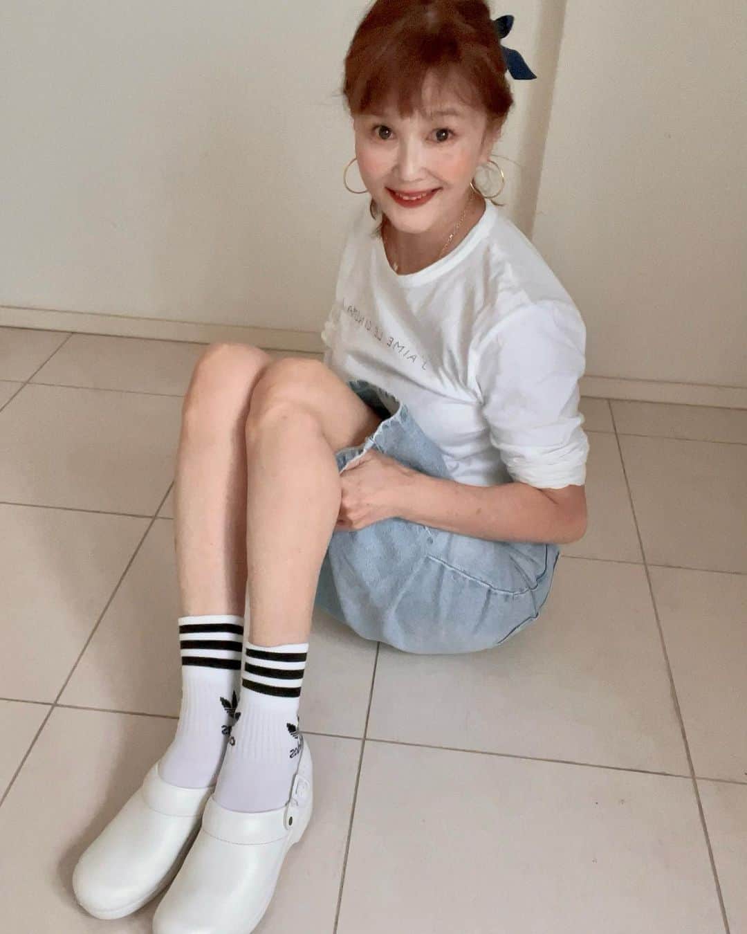 高見恭子さんのインスタグラム写真 - (高見恭子Instagram)「また明日も逢いたいと思うこと思われること  #socks #sockslove  #sportssocks #sabot  #sabotlovers  #fashion #fashionphoto  #fashionvictim  #fashionlover #smile」7月7日 20時34分 - takami_kyoko