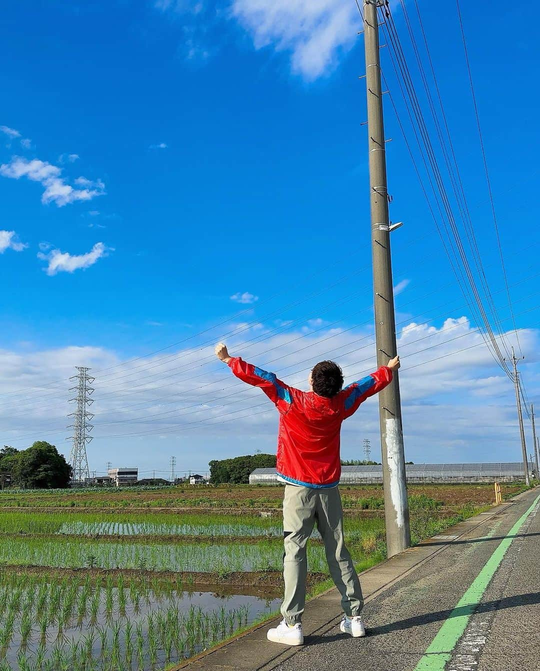 梶原岳人のインスタグラム：「ヒイロズキッチンのオフショット📸 いつもマネージャーさんが綺麗に撮ってくれるのでありがたしありがたし… 普段はあんまり写真撮らんのでこういう時にたくさんのせとこ… 自然を感じたなぁ  みなもゆったりした時間を過ごしてくださいな。」