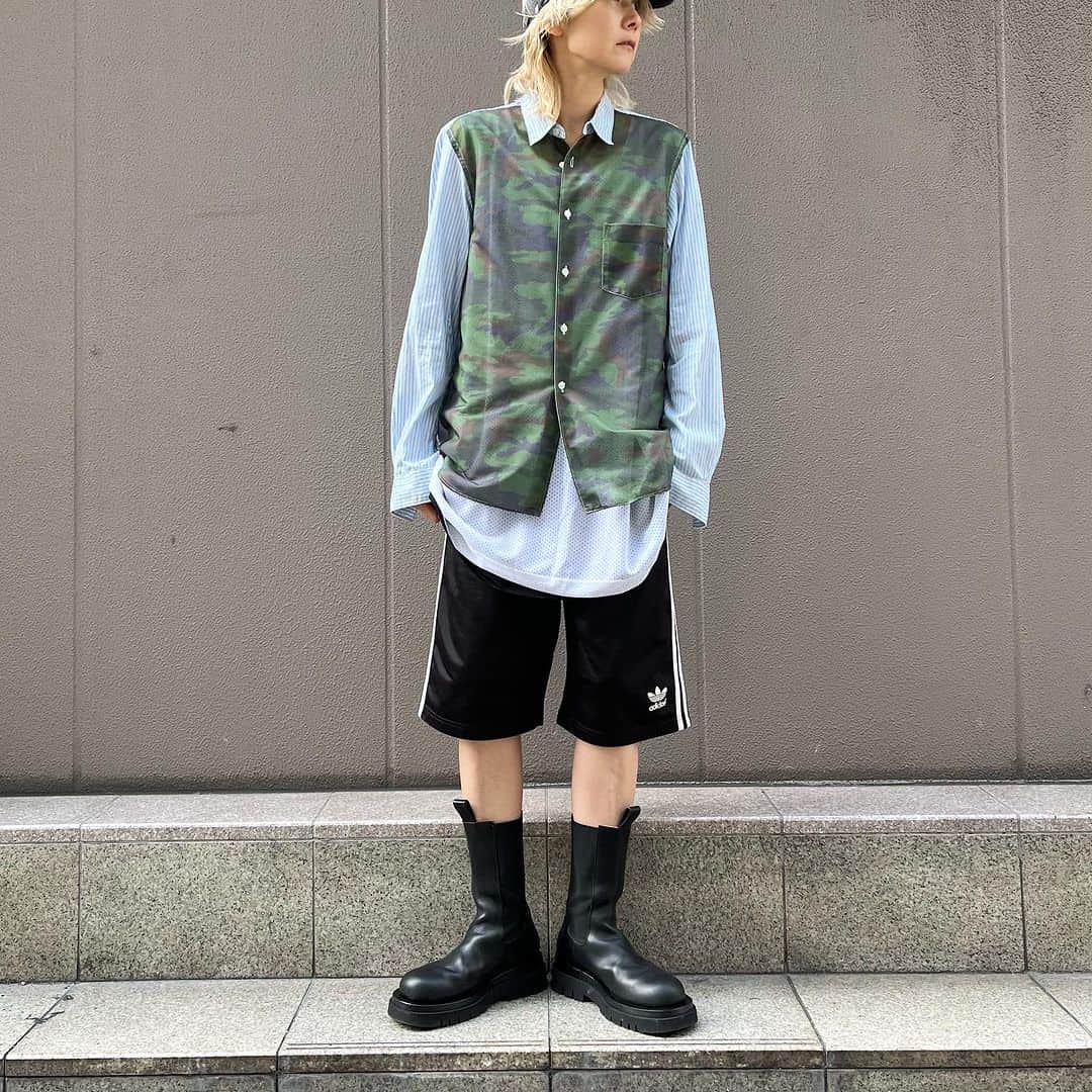 ジャムルさんのインスタグラム写真 - (ジャムルInstagram)「comme des GARCONS SHIRT ¥11800+tax(12980) . adidas ジャージ ショーツパンツ ¥6200+tax(6820) . リバーシブル mesh タンクトップ　¥4500+tax(4950) . WEB SHOPに入荷しております。 是非ご覧ください。 jammru.com  #お問い合わせはお電話で承ります #jammru#jammru_style #osaka  #fashion  #streetstyle  #streetfashion  #vtg  #vintage  #used  #usedclothing  #古着 #古着屋 #ファッション #70s #80s #90s」7月7日 20時42分 - jammru