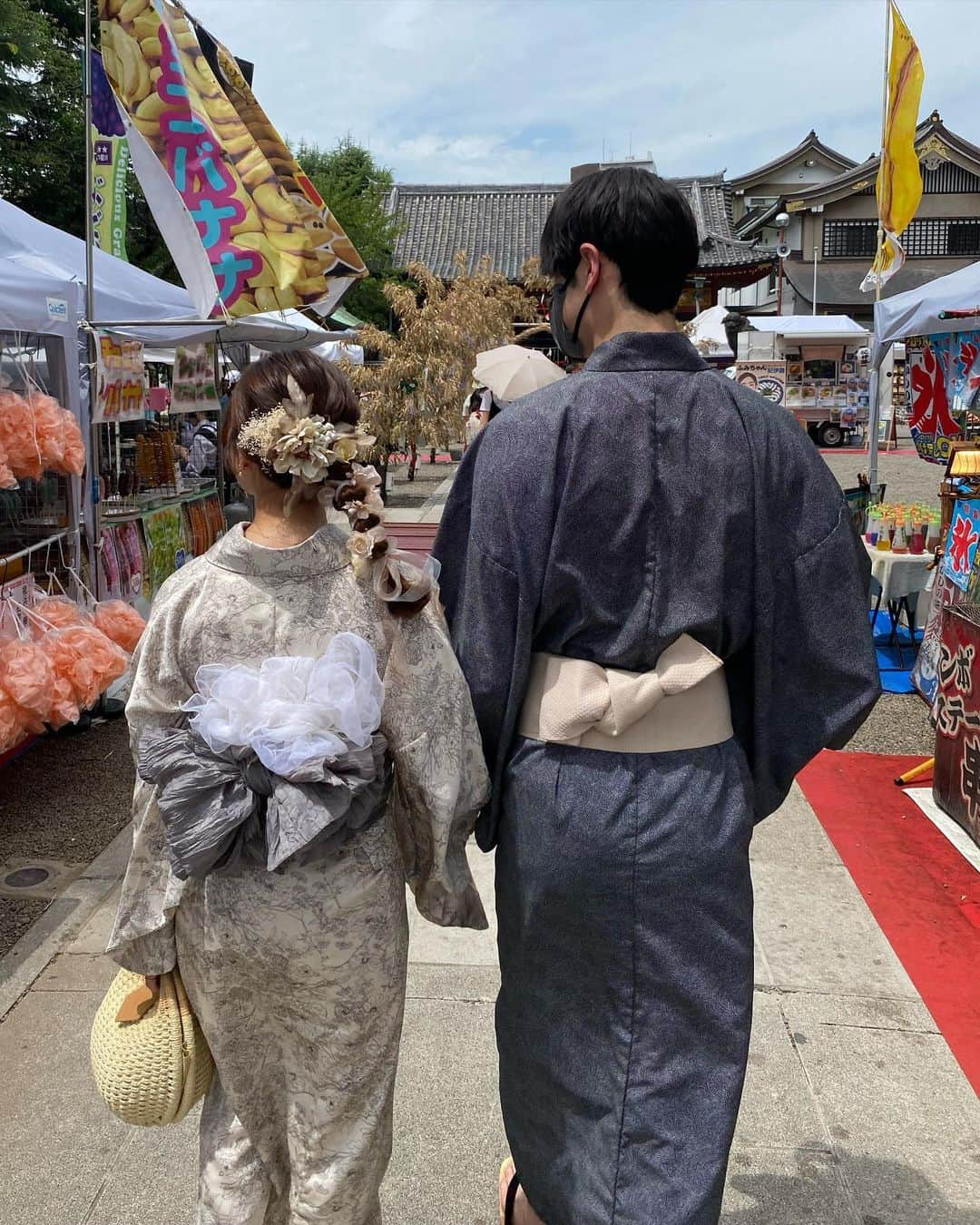 吉次玲奈さんのインスタグラム写真 - (吉次玲奈Instagram)「七夕🎋  今日は👦🏻と浅草に行ってきました♡  私が着ている浴衣は梨花和服オリジナルデザインで7月上旬に発売予定みたいです👘  気になる方は @rikawafuku さんのアカウントをチェックしてみてね♡  (販売される浴衣とは少し生地が違います🙇‍♀️) ⁡ #2023浴衣 #浴衣 #着物 #着物へア #着物レンタル #着物デート #浅草 #浅草食べ歩き #浅草カフェ #浅草着物 #浅草着物レンタル #梨花和服 #rikawafuku #レンタル着物 #カップル #カップルフォト #カップルコーデ #シミラールック #pr #kimono #七夕 #お祭り #祭り #ハートショット」7月7日 20時58分 - rena_yoshitsugu