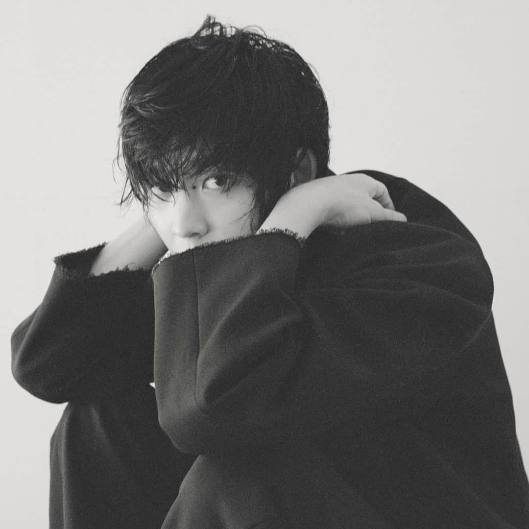Kisshomaru S.のインスタグラム：「Jin Suzuki @jin_suzuki_722 for『JIN SUZUKI PHOTO EXHIBITION ZJINE/＿side』  Exhibition at  PARCO Gallery X (Shibuya, Tokyo) @parcogx 7/14-7/30  PARCO SkiiMa Gallery(Shinsaibashi, Osaka) 8/4-8/16」