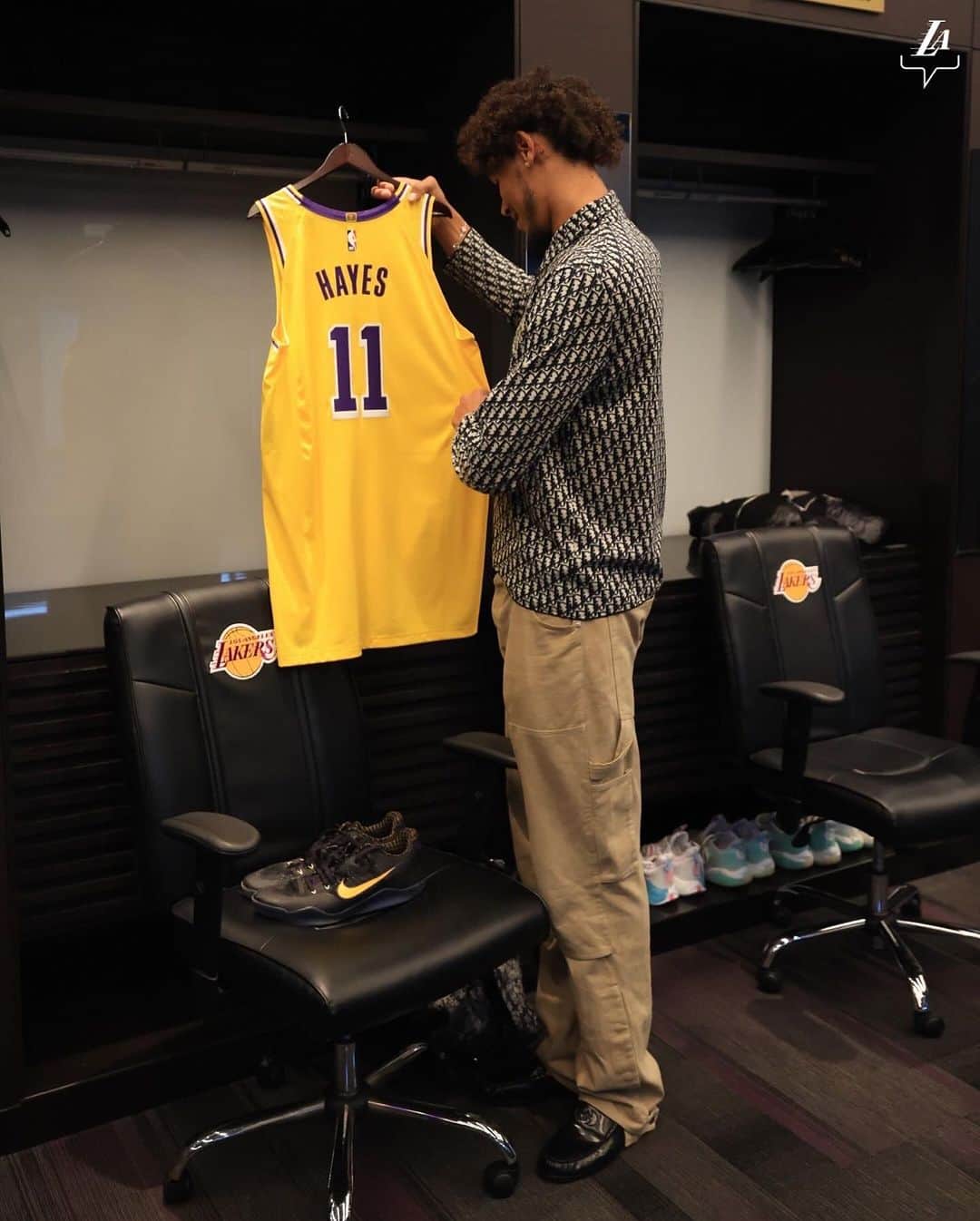 Los Angeles Lakersさんのインスタグラム写真 - (Los Angeles LakersInstagram)「New threads.」7月8日 3時25分 - lakers