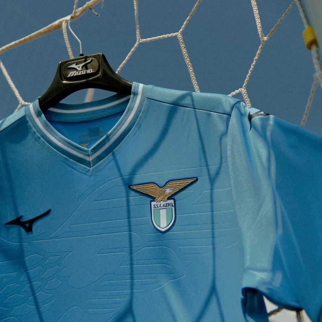 SSラツィオのインスタグラム：「𝟏𝟗𝟕𝟑/𝟕𝟒 ♾ 𝟐𝟎𝟐𝟑/𝟐𝟒  👕 23-24 Home Kit  🇮🇹 5⃣0⃣ Buy now  ℹ 𝗟𝗜𝗡𝗞 𝗜𝗡 𝗕𝗜𝗢  #MizunoFootball #ReachBeyond」