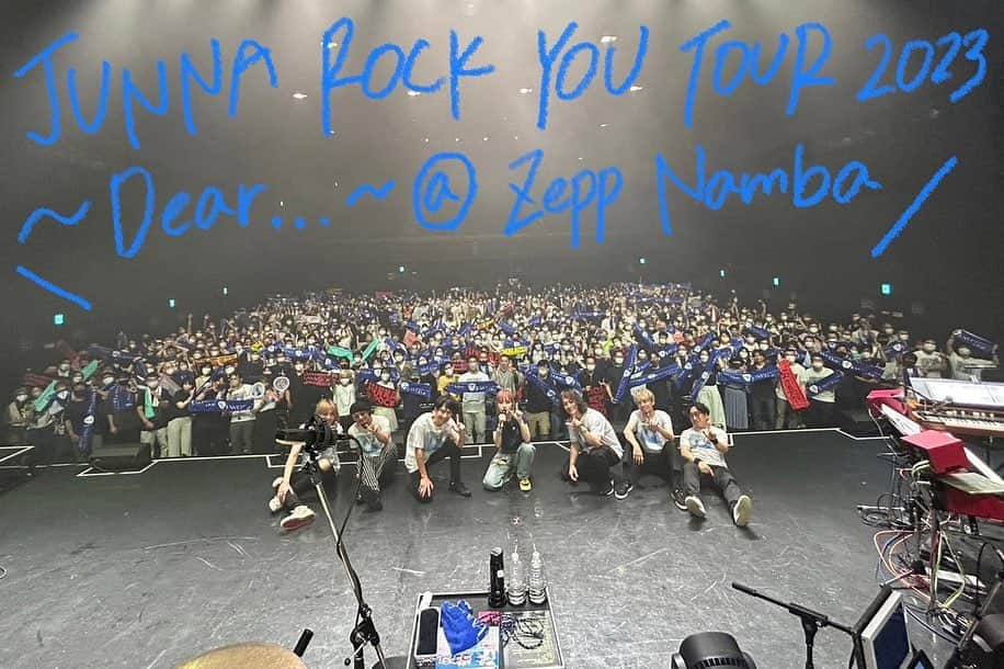 JUNNAのインスタグラム：「JUNNA ROCK YOU TOUR 2023 〜Dear...〜、大阪、ありがとうございました👏🏻  今宵も最高でしたねっ🔥 アチアチなライブでした、楽しかったなぁ。  もう、折り返し、、、 だけど、残り2公演も、みんなと一緒に、最高な時間に！  今日は、ありがとう🫶🏻🫶🏻🫶🏻」