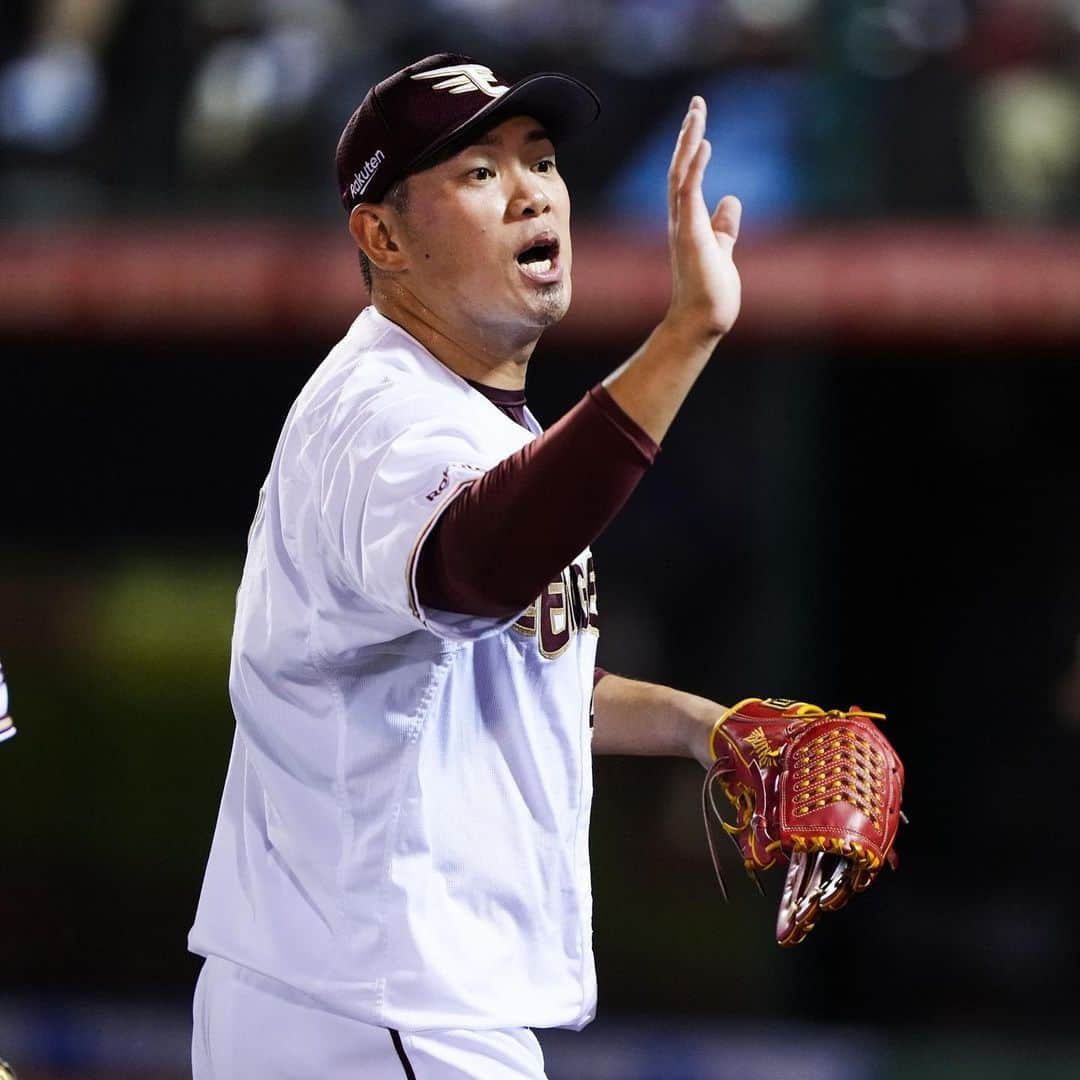 東北楽天ゴールデンイーグルスさんのインスタグラム写真 - (東北楽天ゴールデンイーグルスInstagram)「⚾️  ⚾️E 6-5 H⚾️ 初回に5点を奪うと相手の追い上げを振り切り3連勝‼️‼️‼️ フランコ選手が初回に先制タイムリーと3回に6号ソロ💥💥 伊藤裕季也選手も初回に大きな追加点となる4号3ラン🔥 浅村選手が2安打✌🏼辰己選手が1打点✨西川選手は3ベース🦅 投げては則本選手が5回まで1失点の好投も6回に捕まる。 1点差の7回は渡辺翔太選手、8回は宋選手が三者凡退👏🏼👏🏼 9回は松井裕樹選手がノーアウトで得点圏にランナーを 背負ってしまうも後続を断ち切って18セーブ目‼️  #鷲が掴む #rakuteneagles #マイケルフランコ #伊藤裕季也 #則本昂大 #西川遥輝 #渡辺翔太 #宋家豪  #松井裕樹 #太田光 #浅村栄斗」7月7日 22時24分 - rakuten_eagles