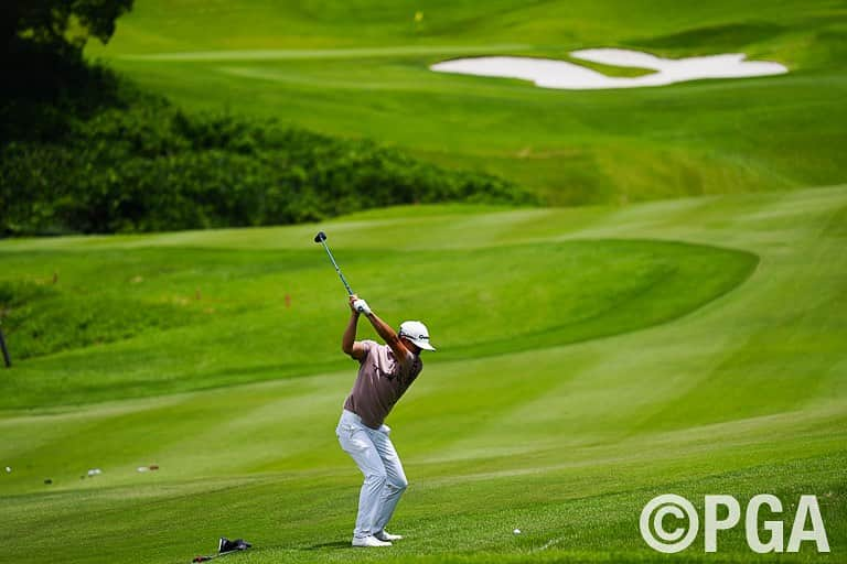 塩見好輝のインスタグラム：「. 日本プロ予選通過🫡 66.68.134 本戦は恵庭カントリー⛳️ たのしみだなぁ〜！  #taylormade #isps#pgm#cvstos #サトウ食品#ミノル#マルヨシ物産#アルテニカ#ヤナギダ#ゴルフ #ゴルフ動画 #ゴルフスイング動画 #ゴルフレッスン動画 #スイング動画 #東条の森カントリークラブ  #日本プロゴルフ選手権 #予選会」