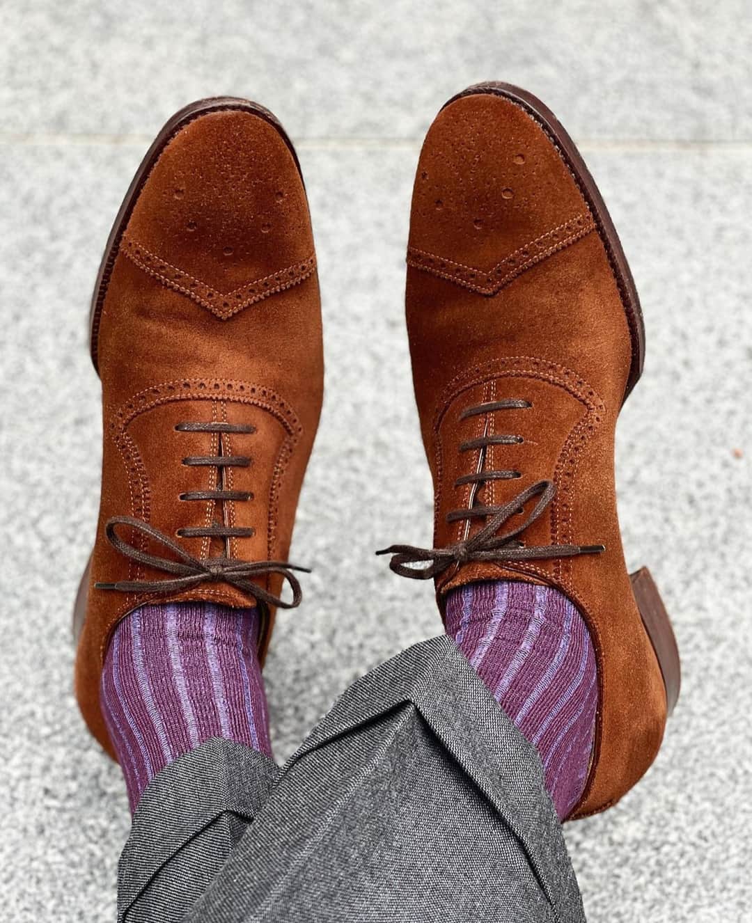 サンクリスピンのインスタグラム：「Tobacco suede intertwined with regal shades of purple and an understated grey weaves a tapestry that is both unconventional and enchanting.​​​​​​​​​ Courtesy of our friend @nkapped  #shoes #handmadeshoes #madetoorder #mtoshoes #bespokeshoes #handwelted #shoeporn #madebyhand #shoestagram #agentlemanschoice #onlyforgentlemen」