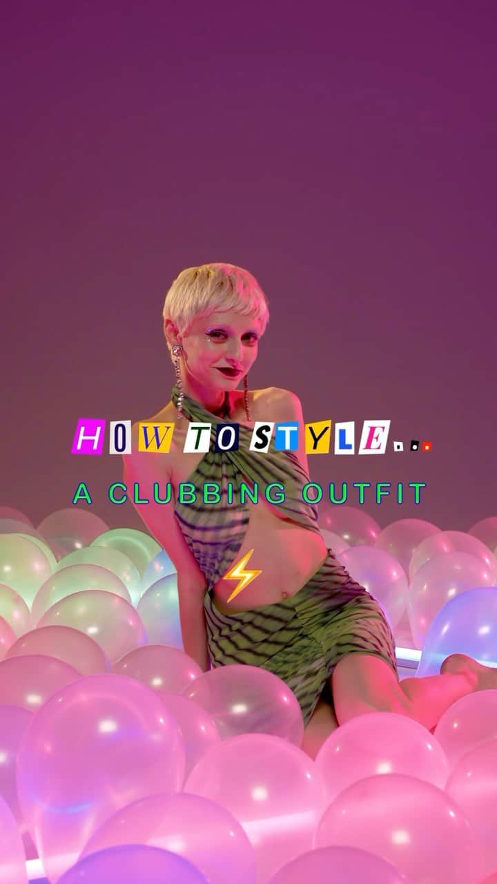 YOOX.COMのインスタグラム：「MUSIC IS THE ANSWER Which is the best outfit to hit the dancefloor? Check out the coolest options on #YOOX」