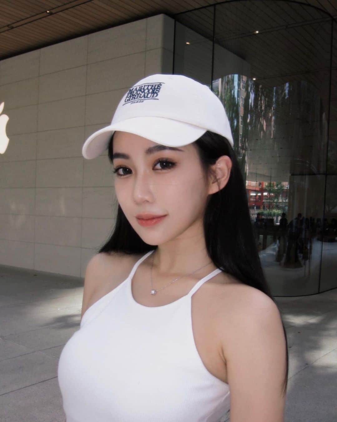のインスタグラム：「Today📸  削肩bra top/瑜珈褲 @pm33.co」