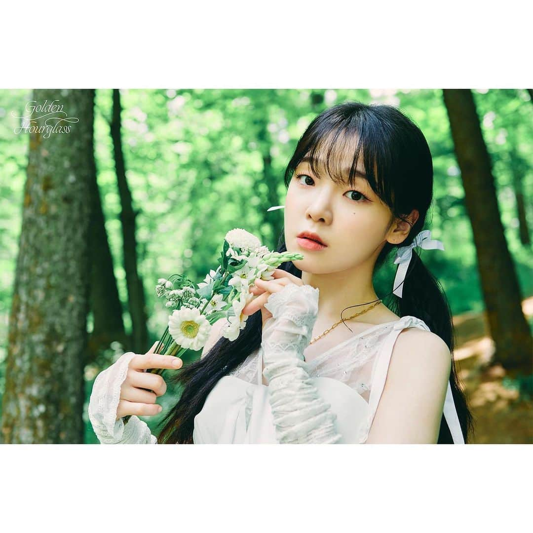 OH MY GIRLさんのインスタグラム写真 - (OH MY GIRLInstagram)「OH MY GIRL 9TH MINI ALBUM  [Golden Hourglass]  CONCEPT FILM PHOTO #승희 #SeungHee  2023.07.24 6PM (KST)  #오마이걸 #OHMYGIRL #OMG #Golden_Hourglass」7月8日 0時02分 - wm_ohmygirl