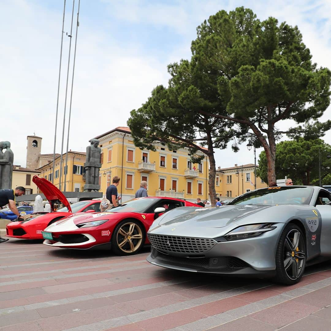 フェラーリさんのインスタグラム写真 - (フェラーリInstagram)「This year’s #FerrariTribute #MilleMiglia was nothing less than sensational. The arduous five day, 2000 km journey stands as a testament to the lasting legacy that #Ferrari has had on automotive and racing cultures alike.  Beginning in #Brescia, the many participants travelled down to #Rome, before setting their sights on #Asti, eventually completing the route in #Milan.  Among the many Ferrari models in the event were a #FerrariF512M, the #Ferrari860Monza, a #FerrariRoma and even the #Ferrari812CompetizioneA.  Read about the event in the #FerrariMagazine at the link in bio.」7月8日 0時22分 - ferrari