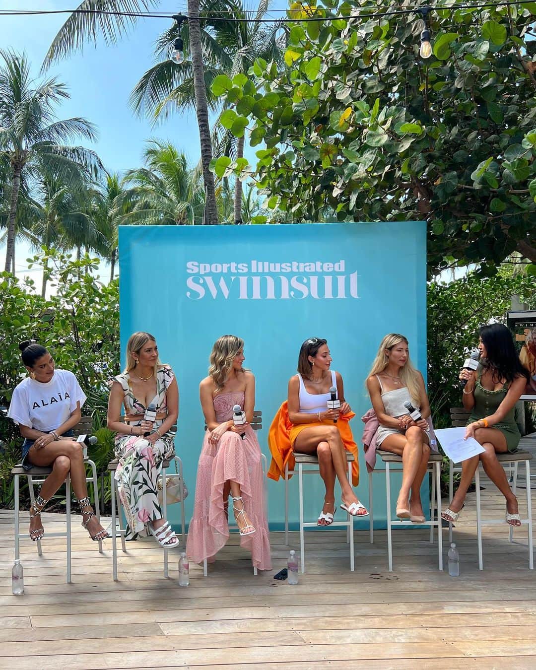 Sports Illustrated Swimsuitさんのインスタグラム写真 - (Sports Illustrated SwimsuitInstagram)「Brunch and boss babes? Talk about our ideal morning! 💕  Our SI Swimsuit models are kicking off runway day by attending a brunch panel featuring some amazing female founders and entrepreneurs including our very own 2023 Rookie @justtnic as they share their personal journeys of building their own brands.  Follow along all day to stay up on all things happening at #MiamiSwimWeek 👙」7月8日 0時22分 - si_swimsuit