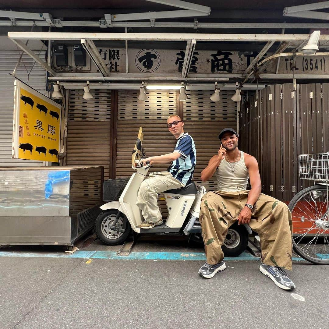 セルジュ・ニャブリさんのインスタグラム写真 - (セルジュ・ニャブリInstagram)「Tokyo/Kyoto Part 2 🇯🇵」7月8日 1時13分 - sergegnabry