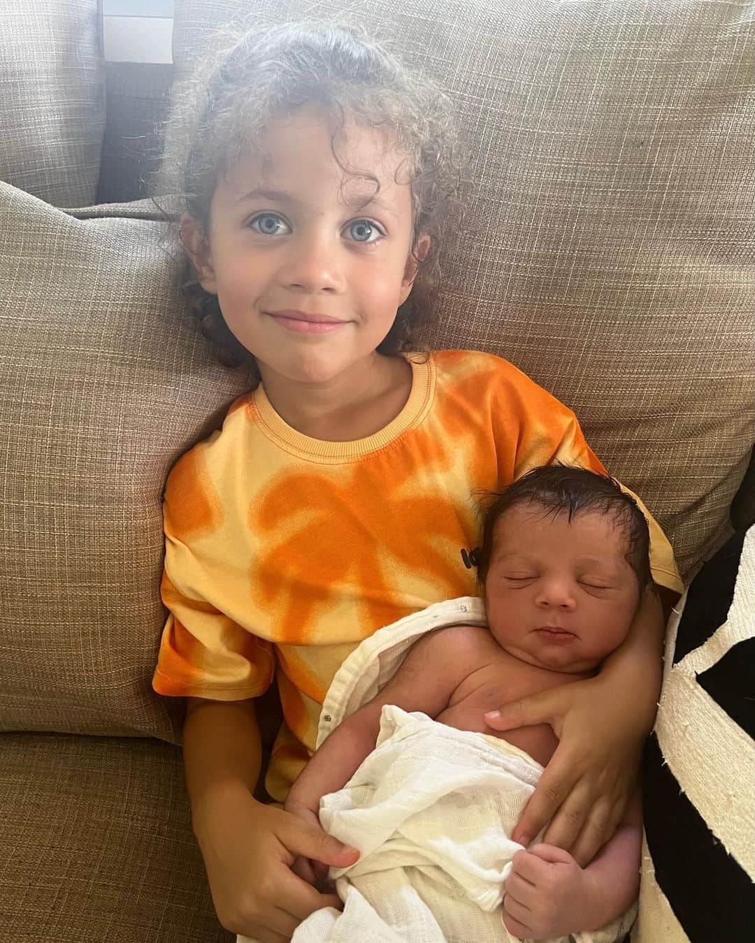 クリス・スモーリングさんのインスタグラム写真 - (クリス・スモーリングInstagram)「Koa Amaris Robert Smalling 04/07/2023 💙🥰」7月8日 1時27分 - smalling