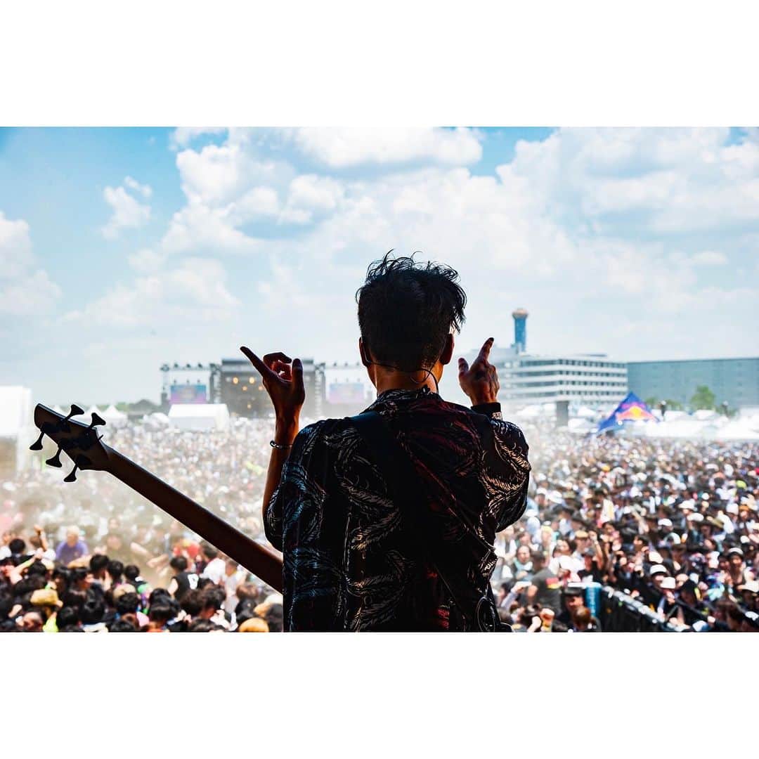 侑威地さんのインスタグラム写真 - (侑威地Instagram)「OSAKA GIGANTIC MUSIC FESTIVAL 2023@舞洲スポーツアイランド特設会場  photo by @ninjajon  #rottengraffty #ジャイガ2023」7月22日 20時14分 - yuichi_rotten