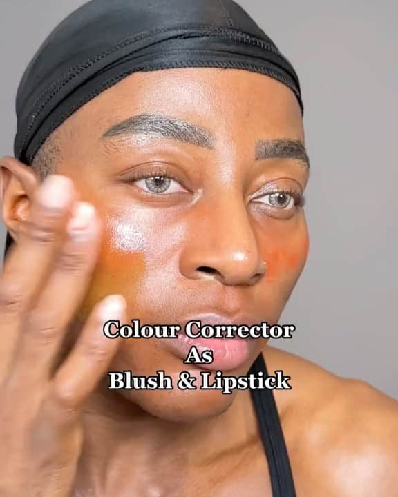 Huda Kattanのインスタグラム：「Multitasking with #FAUXFILTER Color Corrector! 🎨  SWIPE left to see the GORGEOUS looks 😍 @theplasticboy @sylvia_ruuiz @makeupbytammi @ellis_atlantis」