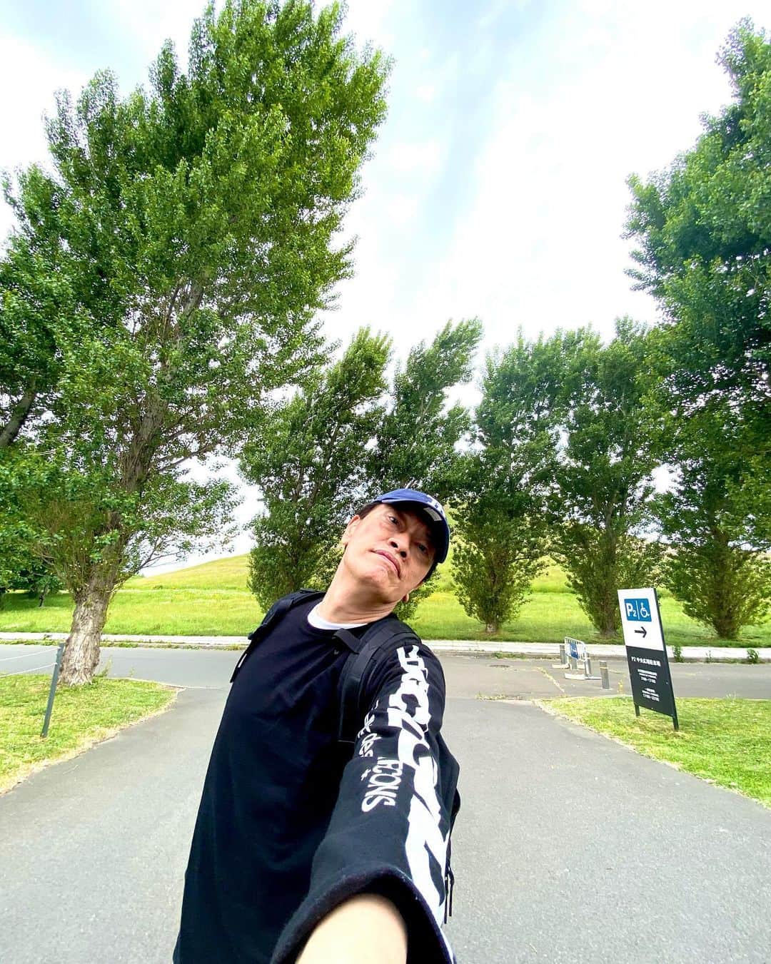 遠藤憲一さんのインスタグラム写真 - (遠藤憲一Instagram)「散歩しました。休憩しました。」7月22日 20時44分 - enken.enstower