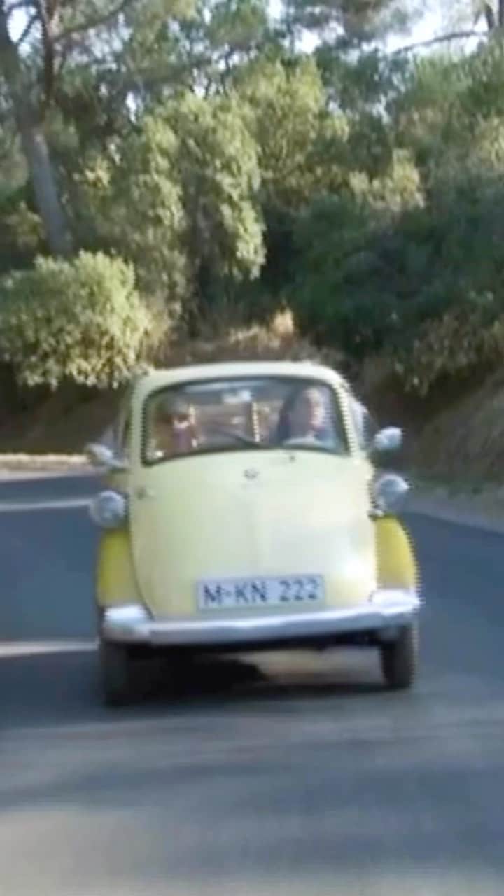 BMWのインスタグラム：「Passion never goes out of style 💛 The BMW Isetta. #BMWClassic #BMW #Isetta」