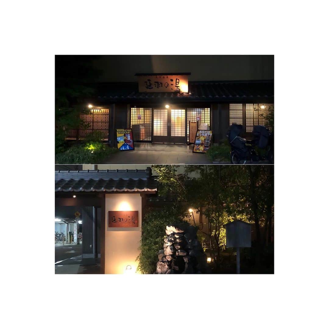 のインスタグラム：「今天來介紹一間泡湯湯屋~ 📍地點位於日本鶴橋的延羽之湯 @nobehanoyu_tsuruhashi   我們這個旅程一共去了兩次，延羽之湯的環境很舒適價錢也很親民~  我們選擇了家庭獨立房間，獨立房間位於店內的四樓，房間雖然是半露天，但是私隱度很高可以放心浸泡，而且每間房間的設計都不一樣很有特色~ (圖4-5是我們兩天選擇的房間於官網截取圖片)  如果大家去大阪很值得去這𥚃一趟，泡完湯還可以喝瓶牛奶，啤酒🍻如果肚子餓還有其他各式各樣的美食可以選擇~ 今次旅程很可惜時間不許可，我們很想每天可以去泡一次呢 😳😳😳」