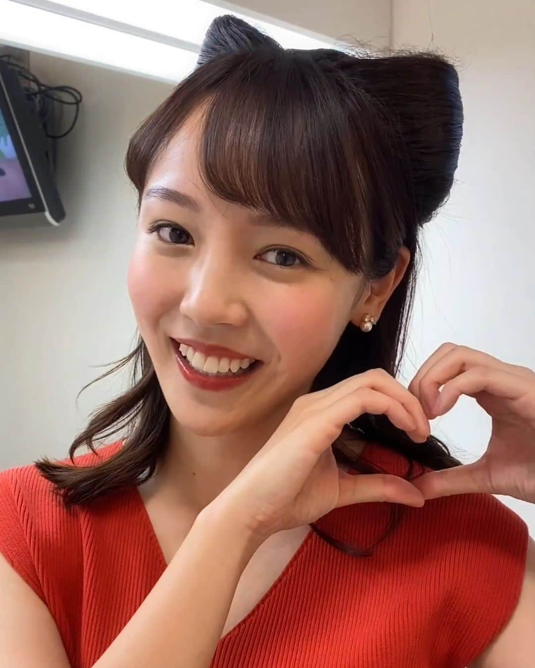 女子アナ好きみっきーさんのインスタグラム写真 - (女子アナ好きみっきーInstagram)「森千晴ちゃん❤️ ハート柄スカートのラブリーもりち♡可愛い😍 #森千晴 #もりち #森ちゃん #セントフォース #フリーアナ #かわいい #美女 #ナイスバディ #二の腕 #ChiharuMori #centforce」7月22日 12時49分 - mikiya_m39