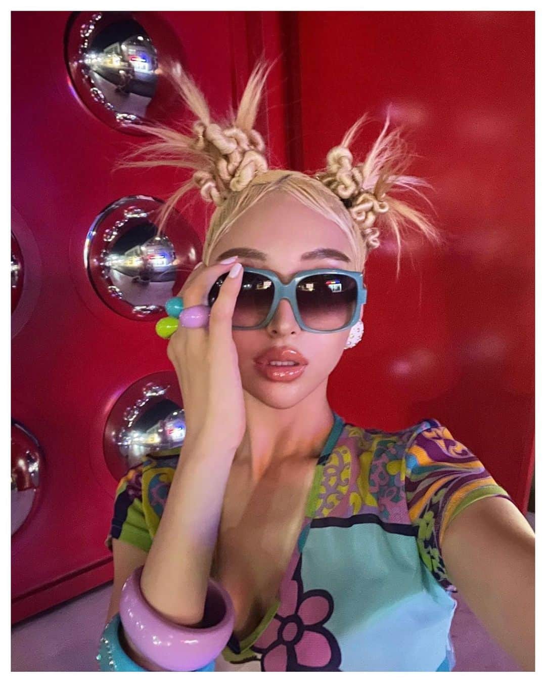 blocのインスタグラム：「【 @stevemaddenjp 】  model / @orientalfakebarbie  hair / yamamoto @bloc_japon」