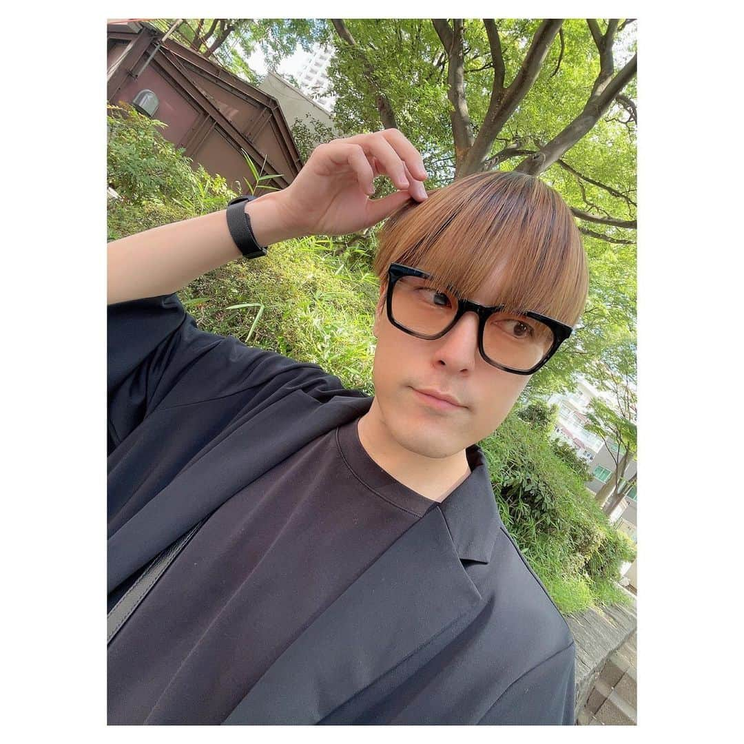 高木俊さんのインスタグラム写真 - (高木俊Instagram)「トリートメントしてサラサラー✨ #美容院  #トリートメント  #サラサラ」7月22日 13時39分 - t.shunly