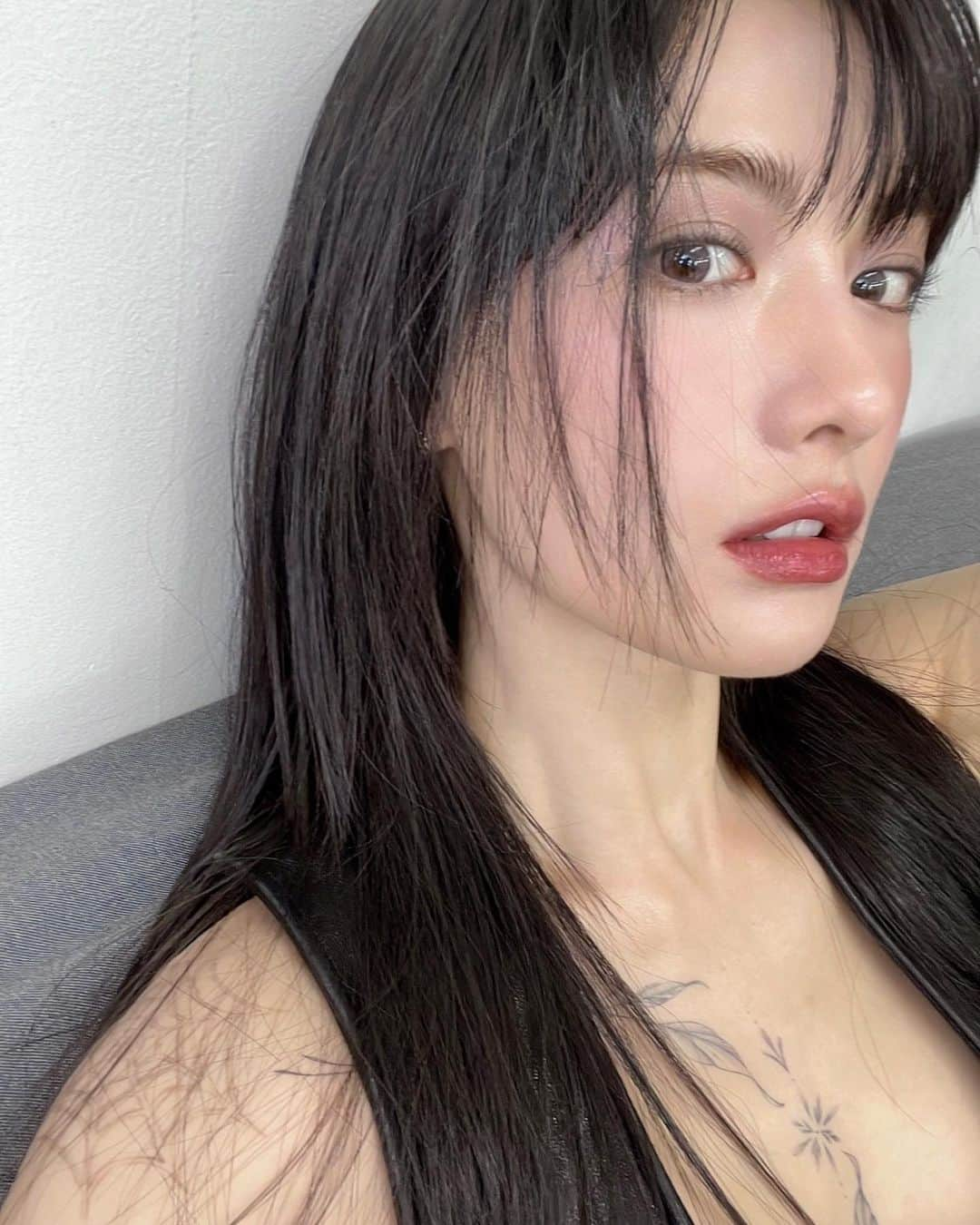 ナナ のインスタグラム：「즐거웠던 스쿠촬영🌸함께해🤍🫶」