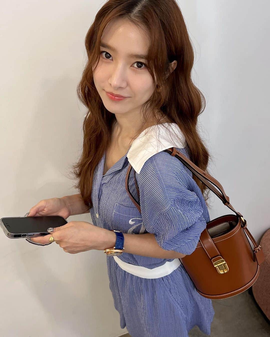 キム・ソウンのインスタグラム：「푸릇푸릇💙」