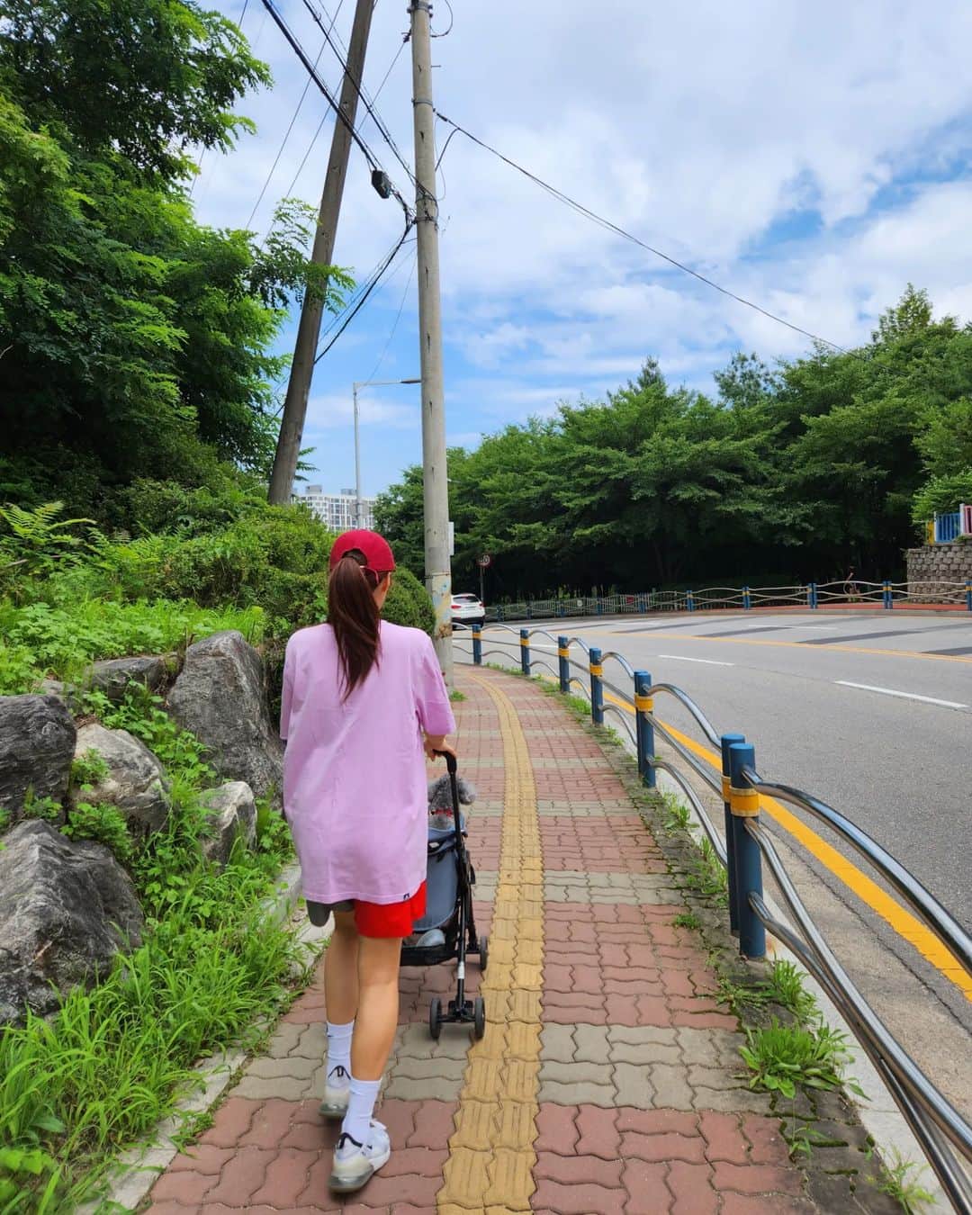 チェヨンのインスタグラム：「몇일 식음전폐해서 놀랬잖오 오늘 뛰뛰하고 기분이가 나아졌어?」