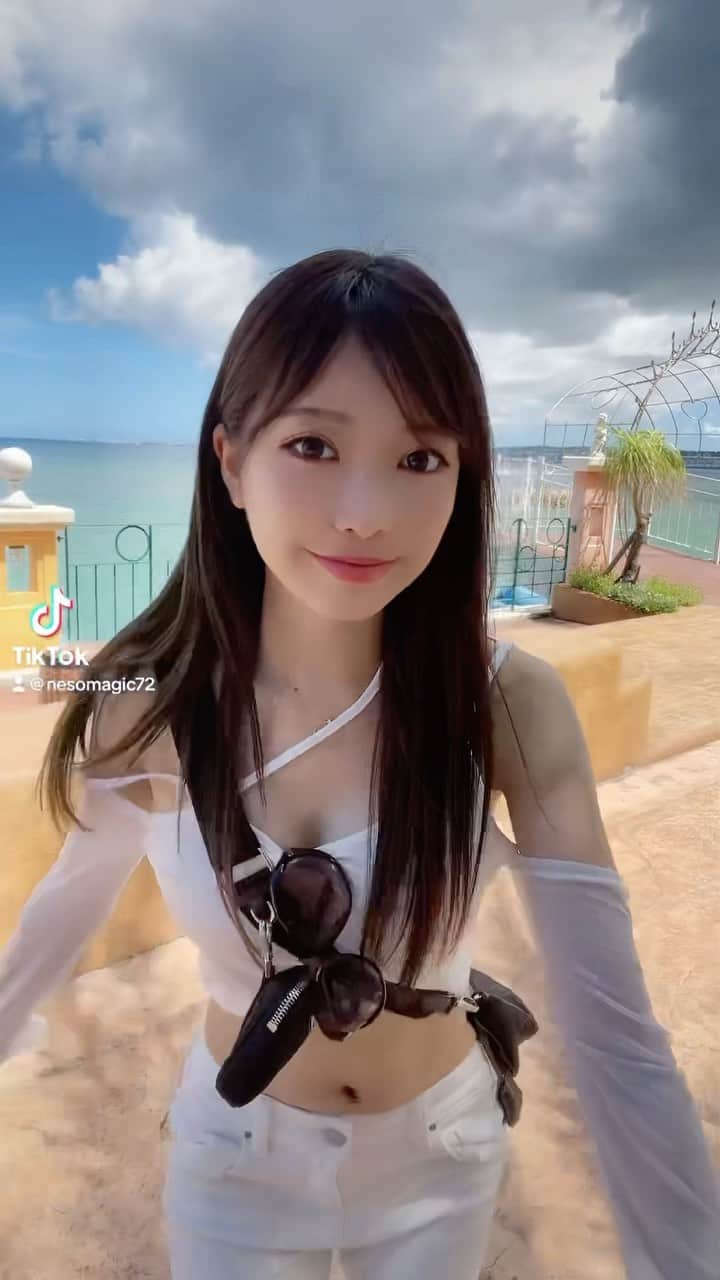 吉沢朱音のインスタグラム