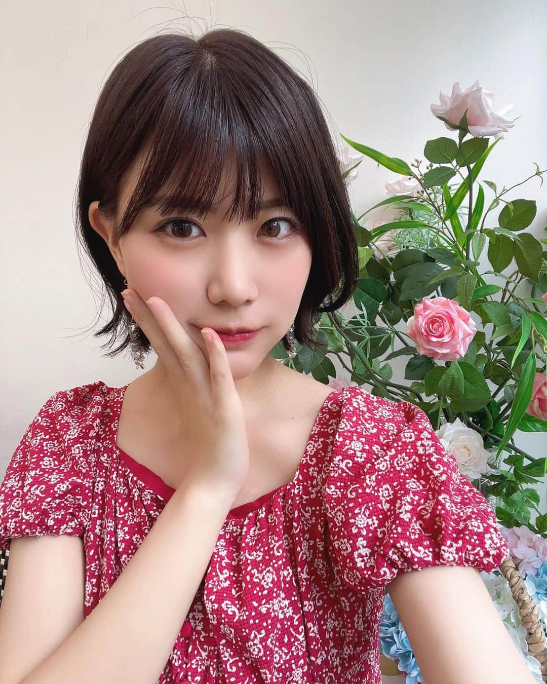 渡辺菜月のインスタグラム：「🌹」