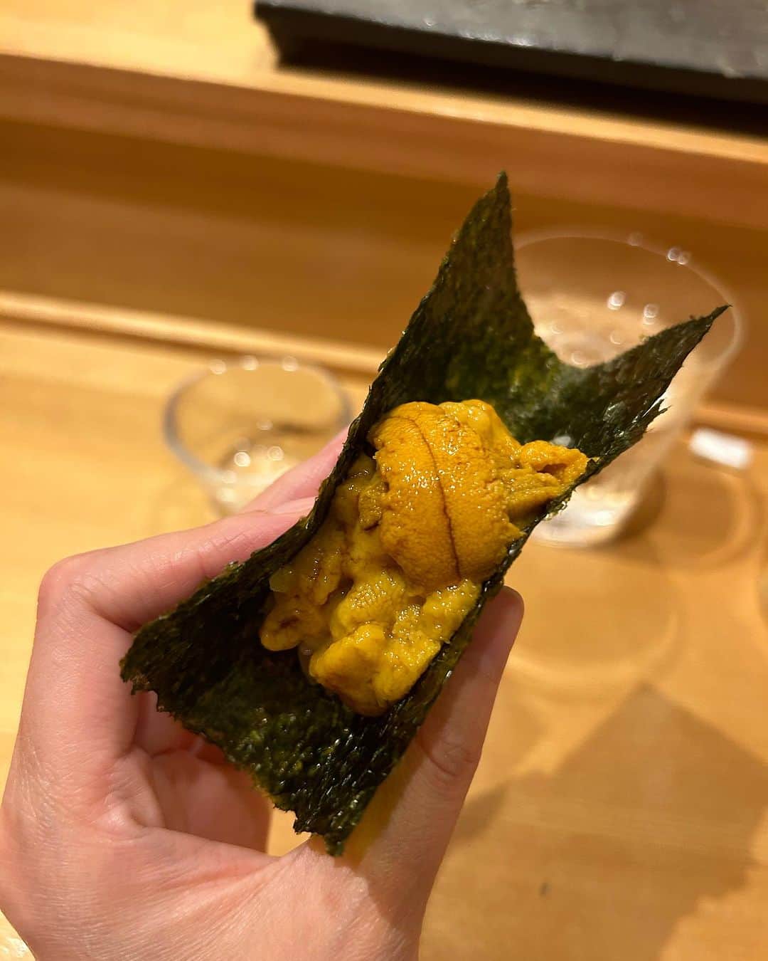 朝桐光さんのインスタグラム写真 - (朝桐光Instagram)「内幸町にあるお鮨屋さん  まんてん鮨  リーズナブルで美味しかった❤️  #有楽町#内幸町#有楽町グルメ#内幸町グルメ#グルメ#お寿司#お鮨#リーズナブル#ディナー」7月22日 18時01分 - akari_asagiri