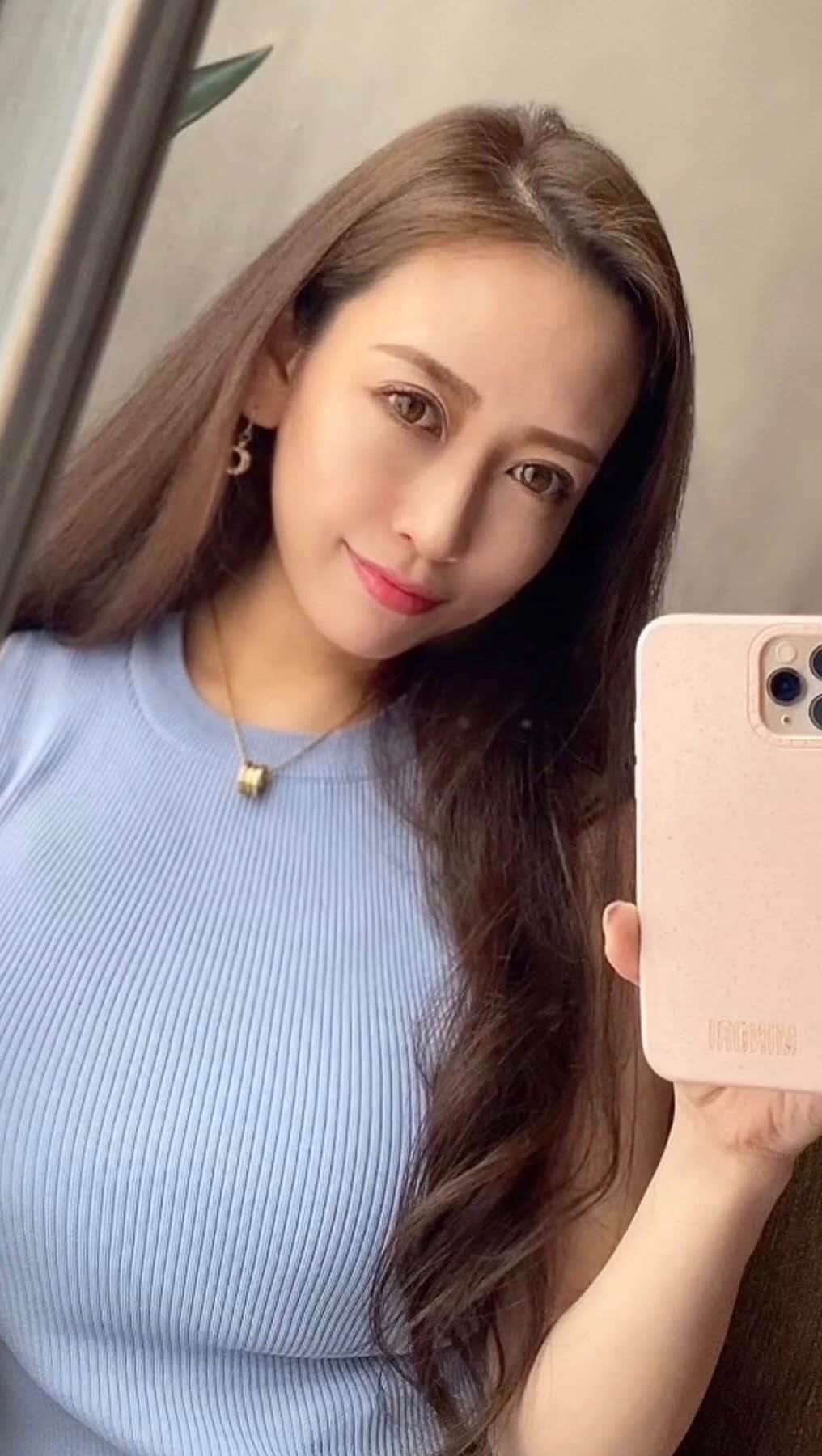 Minoriのインスタグラム：「夏休みスタート！ とは言ってもDT中でなかなかお出かけ出来ないので 娘っちと映画観てきました☺️✨  Q：何観てきたでしょう？🧜‍♀️  #サムネは今のではありません🥹」