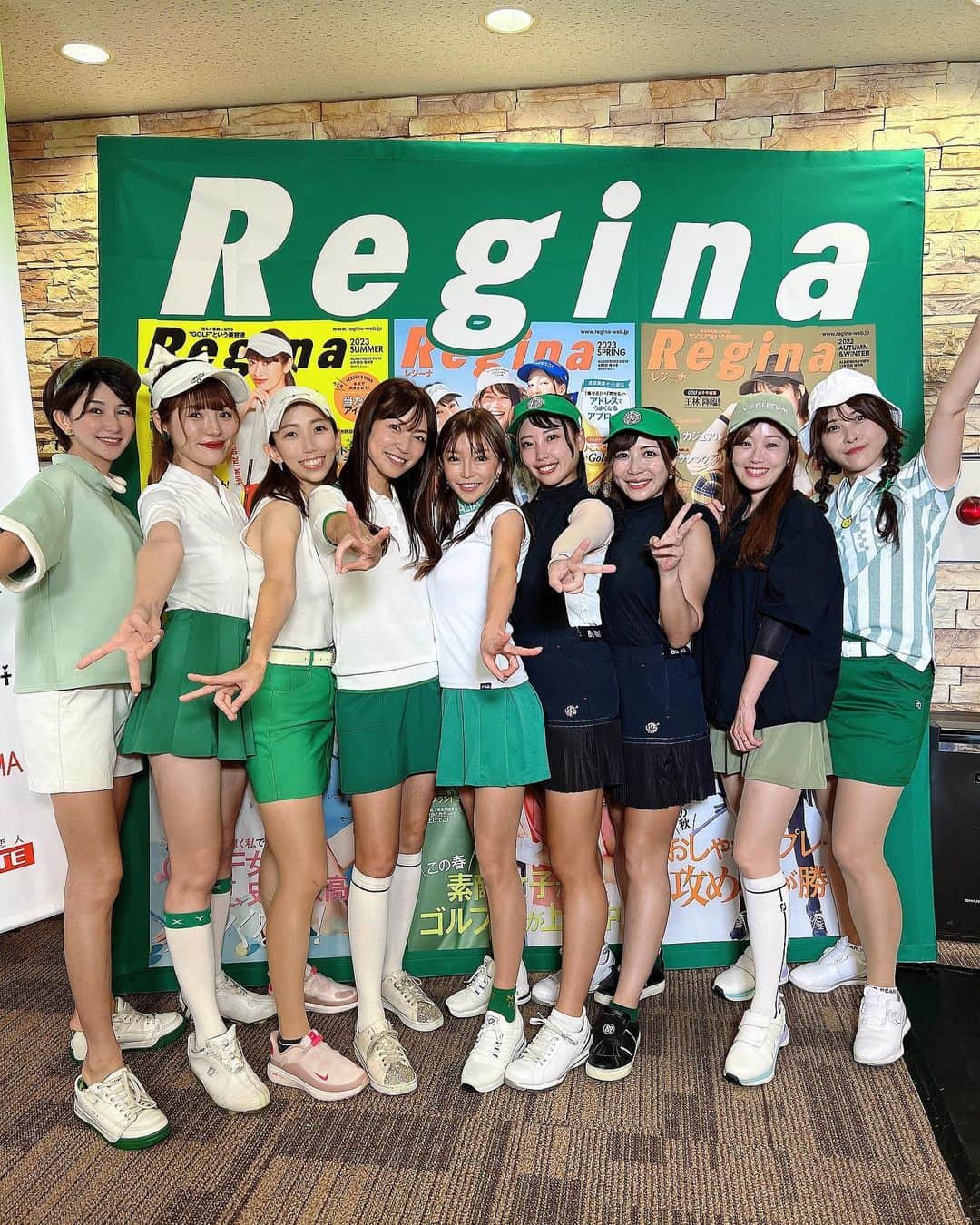 SARAKIMISAKIさんのインスタグラム写真 - (SARAKIMISAKIInstagram)「🌈🌈🌈 Regina Openに今年も参加してきました💚 @regina_golf   女性だけの貸切コンペはやっぱり毎年華やか✨ 今年のドレスコードはグリーンで グリーンのウェアがこんなにも 色んな種類があるのかとびっくり🥹 皆さんとても可愛いコーディネートばかりで とても参考になりました💚💚  参加賞も相変わらず豪華だし 個人的にはラウンド後にフルーツブッフェがあったのが めちゃくちゃ嬉しかった🍉🥝🍍 疲れた身体にピッタリでしたー✨  色んなイベントや豪華な参加賞 景品があってまた参加したい！って毎年思えるコンペ🫶🏻 たくさんの友達に会えるのも嬉しいです☺️💚  あー、楽しかった✨  . . . . #オノフ #ゼクシオ #ブリヂストンゴルフ #エッセンシャル #ビオレUVアスリズム #cecilmcbeegreen #bullandbull #honmagolf #majestygolf #ping #PRGR #reginagolf #reginaopen2023  #ゴルフ #ゴルフ女子 #ゴルフウェア #ゴルフコーデ #ゴルフコンペ #golf #golfstagram #golflife」7月22日 18時28分 - misarasara.golf