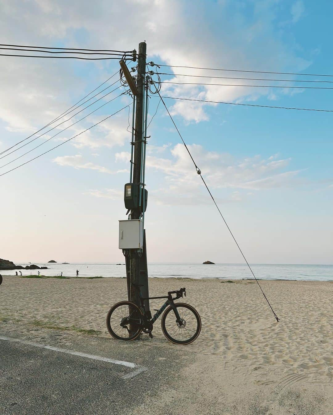 Takafumi Gotoのインスタグラム：「しごおわ夕涼ライド🏖️」