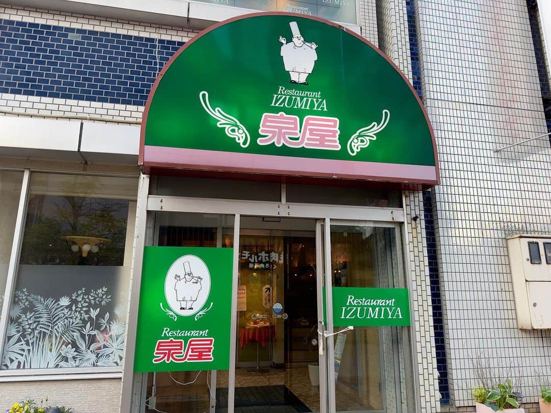わっきーさんのインスタグラム写真 - (わっきーInstagram)「北海道は釧路発祥のご当地グルメ"スパカツ"を食べに泉屋本店へ。 ちなみにスパカツは、この泉屋から始まったとされている。 鉄板だから最後までアツアツでした。  #スパカツ #泉屋 #レストラン泉屋 #スパゲッティ #ミートスパ #b級グルメ #ご当地グルメ #北海道グルメ #釧路グルメ #わっきーtv」7月22日 19時26分 - makoto_ishiwaki