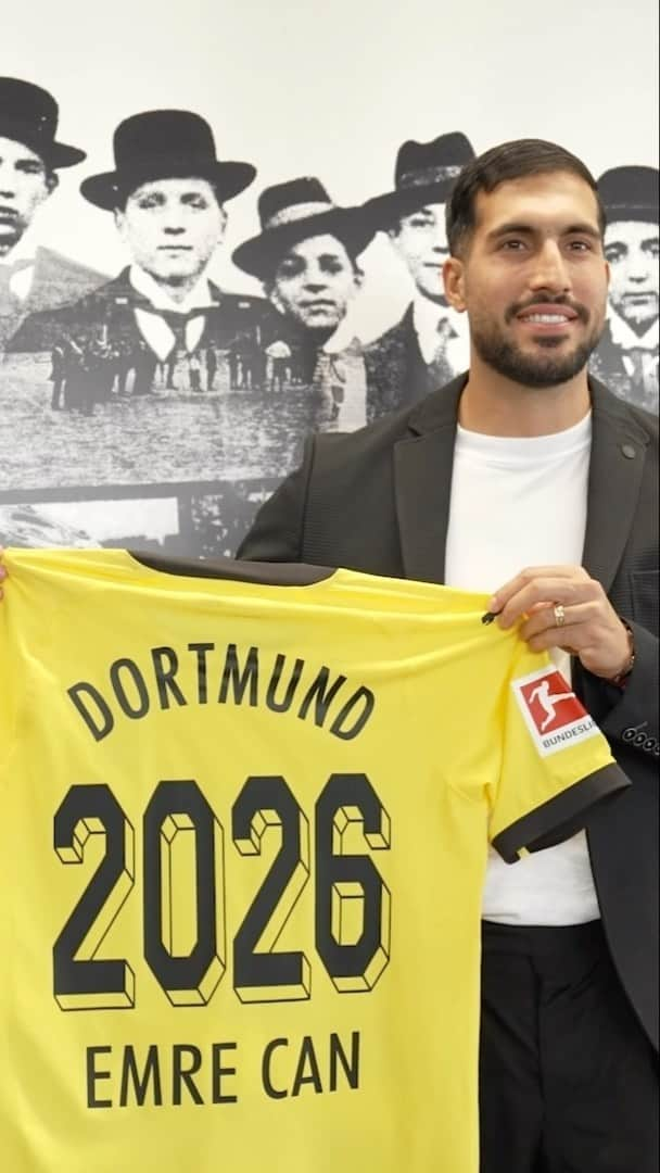 エムレ・カンのインスタグラム：「𝐋𝐨𝐧𝐠𝐞𝐫 𝐢𝐧 ⚫🟡! Proud to have extended my contract, the journey continues 🙌🏽   Can’t wait to start the new season, HEJA BVB! #weCan」