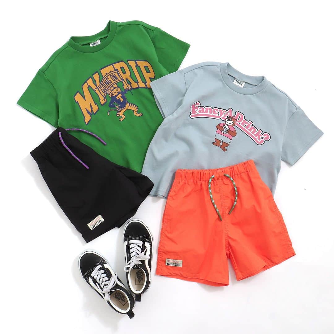 エフオーオンラインストア 子供服さんのインスタグラム写真 - (エフオーオンラインストア 子供服Instagram)「＼MORE SALE🎉／　セール商品追加！さらに再値下げアイテムも🤭⭐  MAX50％OFFサマーセール開催中✨ 今すぐ使えるアイテムがさらにお得に♬  Tシャツも600円台からと衝撃価格！ この機会に来年用のワンサイズ大きめサイズをチェックしておくのもおすすめ🌈  まだまだ使えるアイテムばかりのサマーセールをお見逃しなく！  ======================= 商品詳細や価格は ショッピングタグからご覧いただけます★ =======================  #foonline #BREEZE #ブリーズ #apreslescours #アプレレクール #子供服 #こどもふく #ベビー服 #キッズ服 #キッズコーデ #女の子コーデ #男の子コーデ #ベビーコーデ #おしゃれキッズ #おしゃれキッズと繋がりたい　 #リンクコーデ #キッズSALE #キッズセール　#子供服セール #子供服SALE #キッズTシャツ #キッズワンピース #キッズボトム」7月8日 12時00分 - foonline
