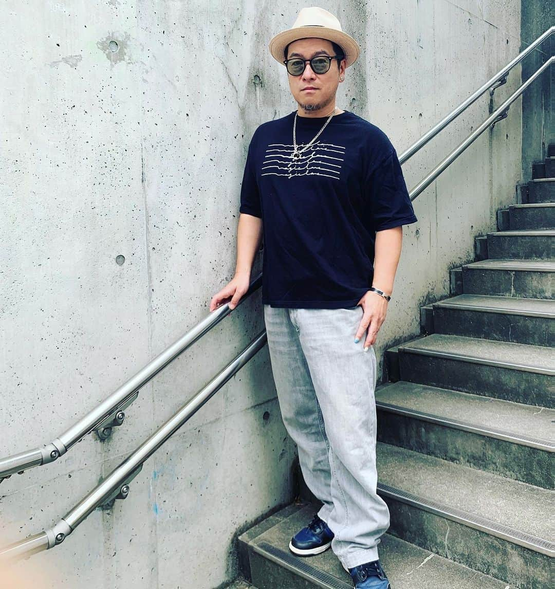 黒沢薫さんのインスタグラム写真 - (黒沢薫Instagram)「グッズTシャツでこの6人の最後を見届けます。#黒沢薫　#NagieLane #live #watch #instafashion #lovelife #Imissyou」7月8日 12時00分 - kaorukurosawa_lovelife