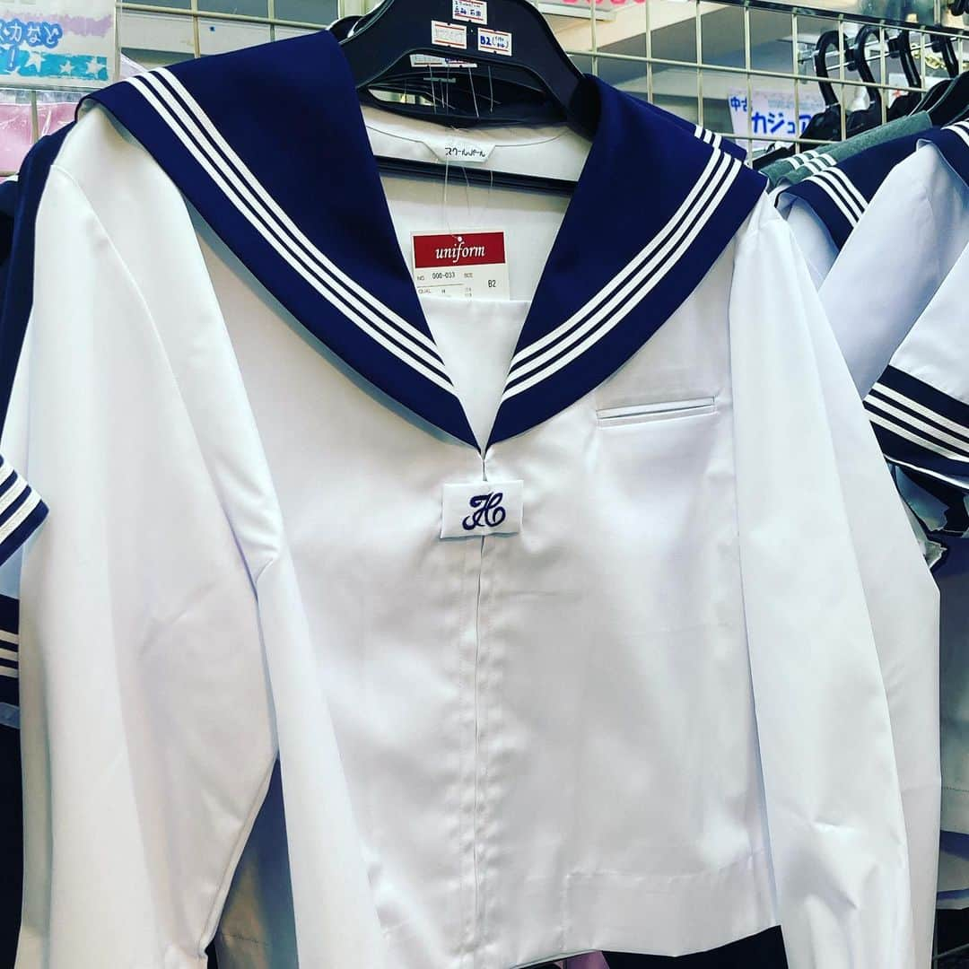 コスメイトプラスさんのインスタグラム写真 - (コスメイトプラスInstagram)「学販メーカー製・夏長袖セーラー服が入りました。通常は取寄せ対応のため、実物をご覧になりたい方はこの機会にぜひ。  #秋葉原  #コスプレ  #セーラー服  #学販  #男の娘」7月8日 12時27分 - cosmateplus