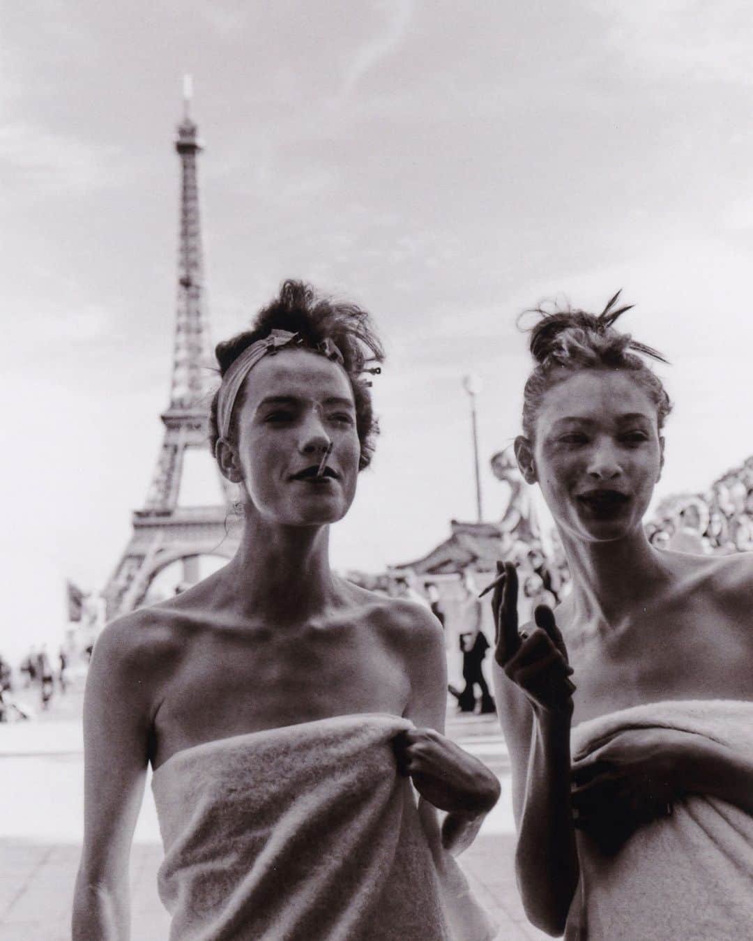 AnOther Magazineのインスタグラム：「Hanging out backstage at @rickowensonline's Spring/Summer 2015 womenswear show – #PhotoOfTheDay ❤️⁠ ⁠ With ethereal models chalked in white paint, wearing shorts in hand-waxed poplin, sliced and frilled, with panelled tube tops and sleeveless smocked dresses, revisit the collection as well as @jeremybarniaud's backstage images at the link in bio 📲⁠ ⁠ 📸 by @jeremybarniaud for AnOther⁠」