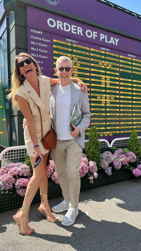 キャット・ディーリーのインスタグラム：「Couldn’t have asked for a better day and with better people !! @Wimbledon 2023 🎾💚 @Varley @PatricKielty @AntAndDec @LouiseRoe @MeadLara @Mead_Benjamin @BinkyFelstead @Max_FD」