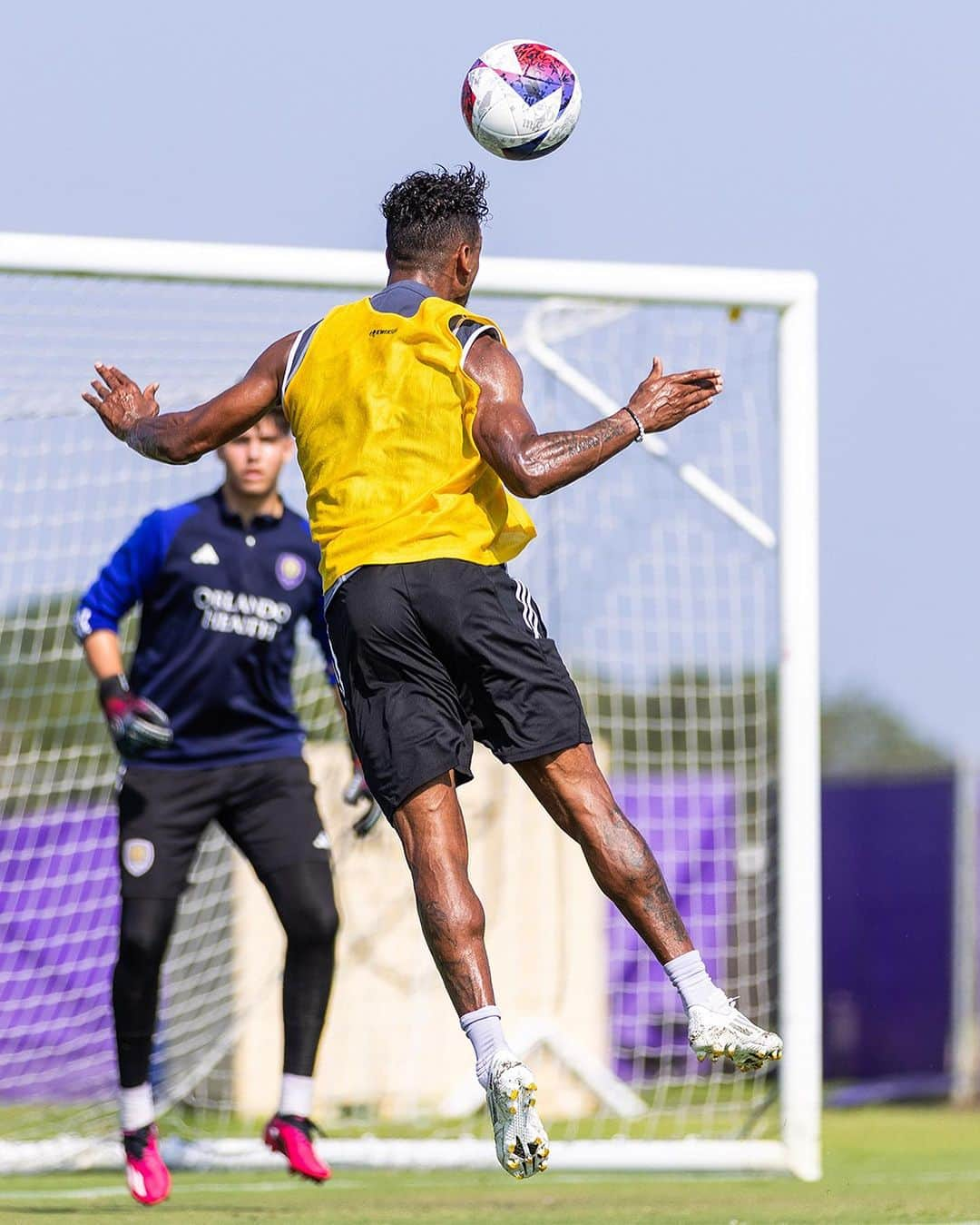 ナニさんのインスタグラム写真 - (ナニInstagram)「Working with the lions 🦁 Home! 💪🏾⚽  #Happy #Work #Focus #Orlando #VamosOrlando #」7月8日 6時27分 - luisnani